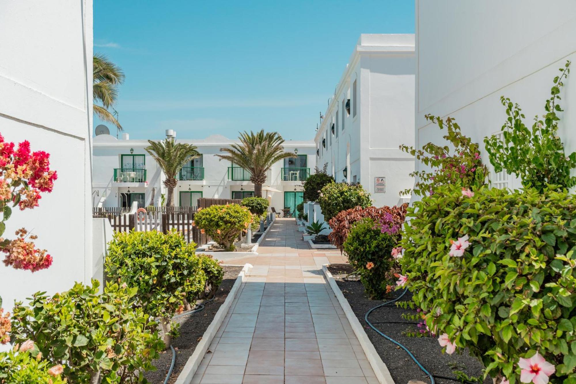 Sol Y Sal De Corralejo (Adults Only) Apartment Exterior photo