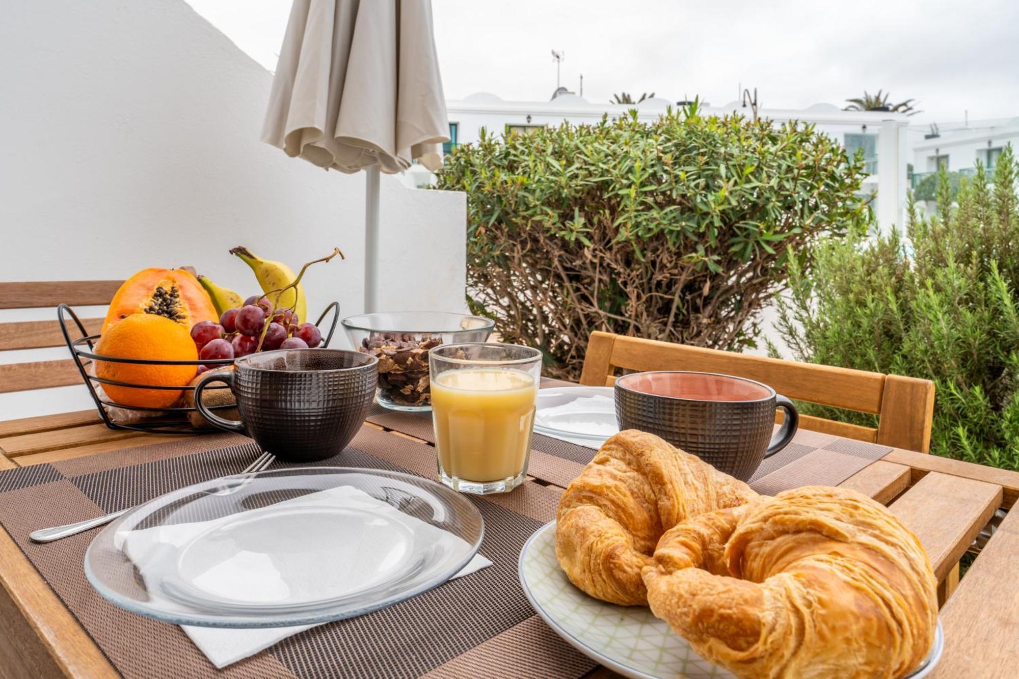 Sol Y Sal De Corralejo (Adults Only) Apartment Exterior photo